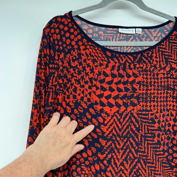SUSAN GRAVER Tops Womens XL Red Navy Blue Geometric Print Ruched Vented Stretch - Picture 4 of 9
